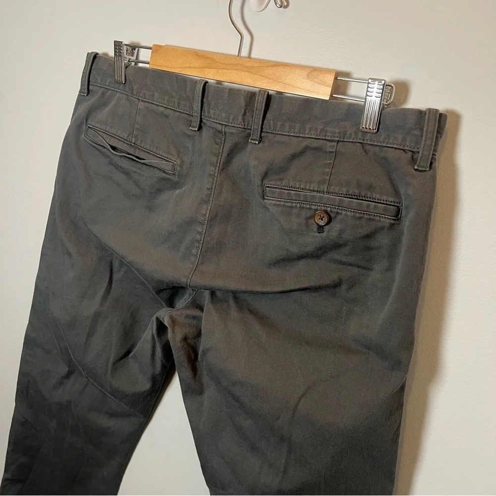 J. Crew Flex Slim Chino Pants 35x32 (inseam 30”) Gray Flat Front Slacks Trousers